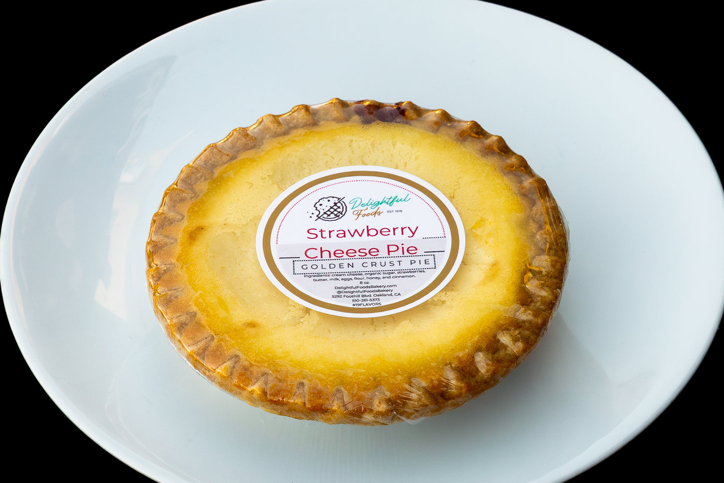 Strawberry Cheese Pie – Sweet, Creamy & Full of Fresh Flavor