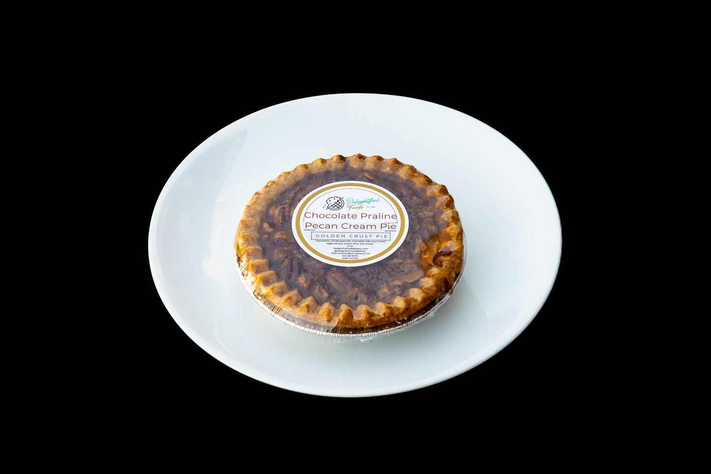 Chocolate Praline Pecan Cream Pie – Smooth, Crunchy & Full of Flavor